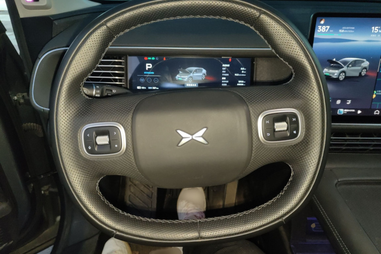 小鹏G6 2023款 755 超长续航 Pro局部细节13