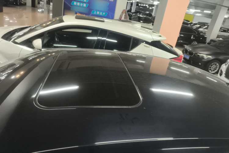 大众 帕萨特 2017款 330TSI DSG尊荣版局部细节57