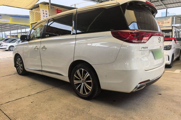 广汽传祺 传祺M8 2018款 320T 旗舰版车身外观6005