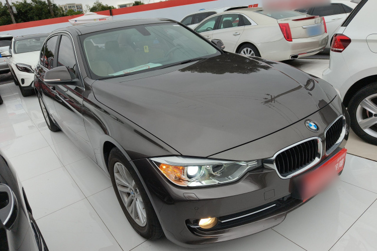 宝马3系 2014款 320Li 时尚型车身外观6002