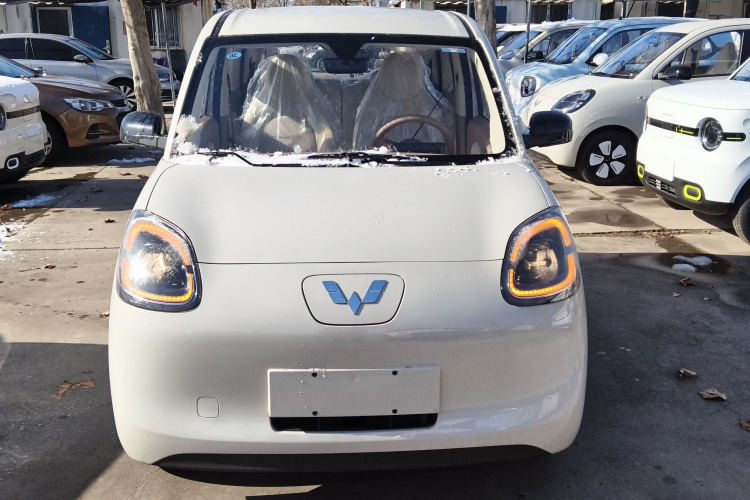 五菱汽车 宏光MINIEV 2025款 四门版 进阶款车身外观2