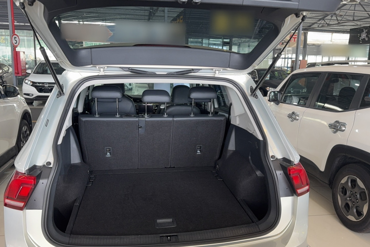 大众 途观L 2017款 330TSI 自动两驱豪华版局部细节23