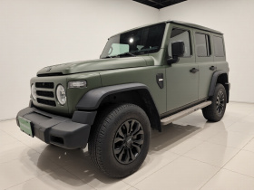 212 T01 2024款 2.0T 机械师