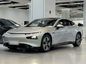 小鹏P7 2023款 P7i 702 Max