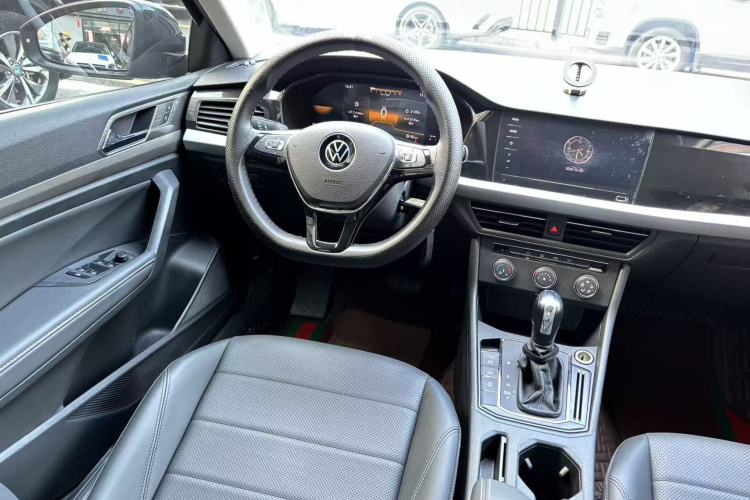 大众 朗逸 2022款 1.5L 自动舒适版中控内饰7007