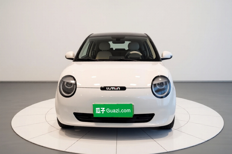 长安启源 长安Lumin 2022款 210km 香甜款车身外观2