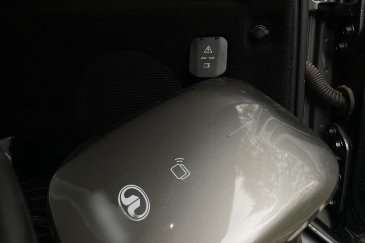 坦克400新能源 2024款 Hi4-T 越野版中控内饰7003