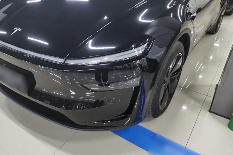 特斯拉 Model Y 2025款 后轮驱动版局部细节36