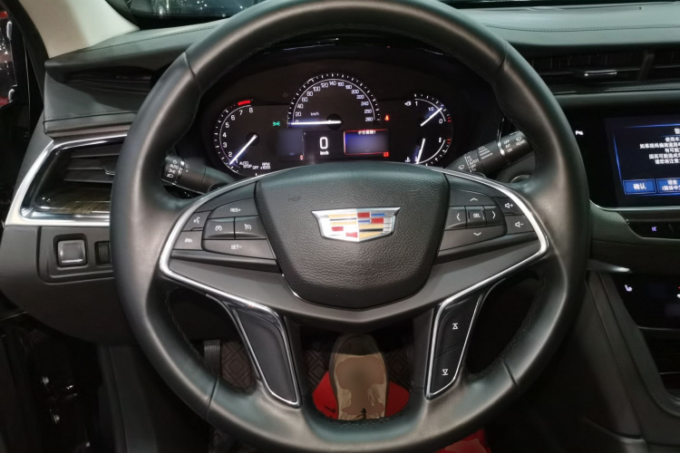 凯迪拉克XT5 2016款 25T 豪华型中控内饰13