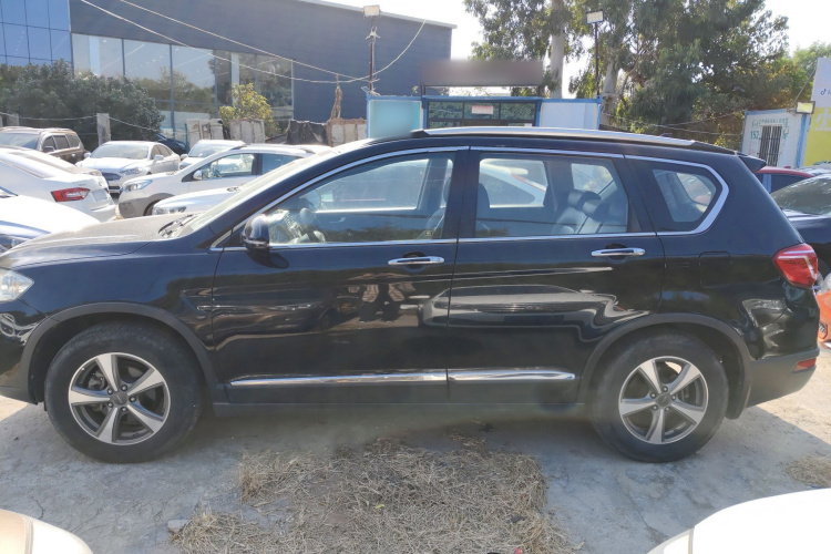 哈弗H6 2014款 运动版 1.5T 手动两驱精英型车身外观4