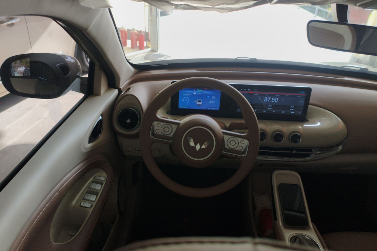 五菱汽车 五菱缤果 2025款 333km 悦享款中控内饰13