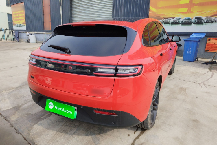 鸿蒙智行 问界M5 2024款 增程 Max RS 四驱高阶智驾版车身外观6005