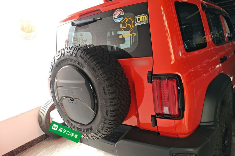 坦克300 2021款 越野版 2.0T 征服者车身外观6