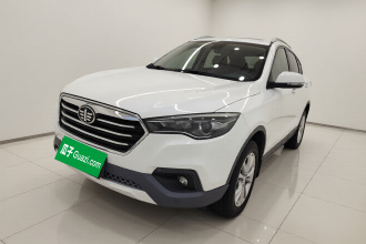 奔腾X80 2017款 1.8T 自动豪华型