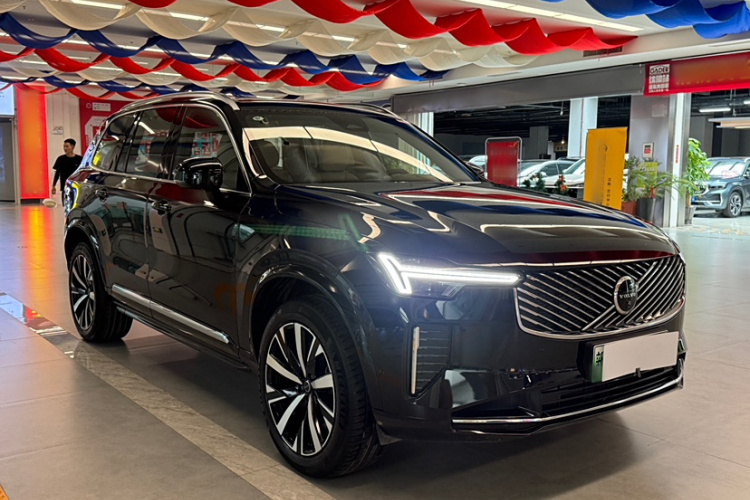 沃尔沃XC90新能源 2025款 改款 T8 智尊豪华版 7座车身外观6005