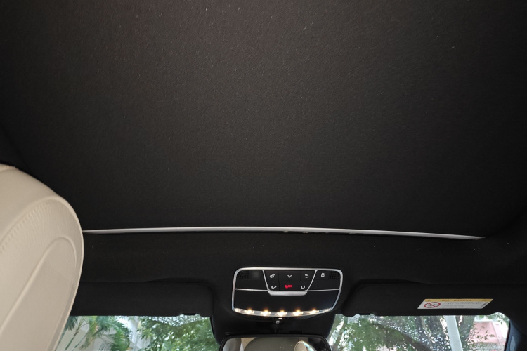 奔驰S级 2014款 S 320 L 商务型局部细节22