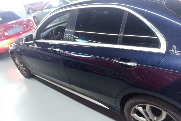 奔驰C级 2017款 C 180 L 运动版车身外观6003