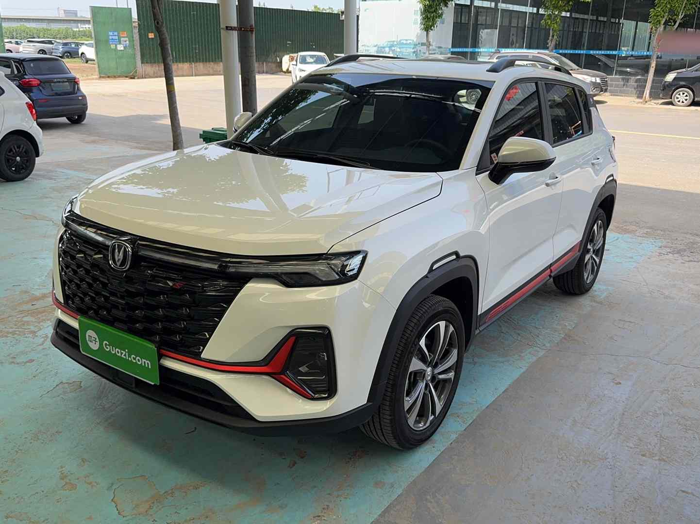 长安CS35PLUS 2023款 畅享版 1.4T DCT豪华型(1)
