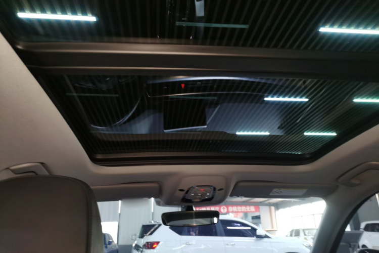 奥迪A4L 2019款 40 TFSI 时尚型 国V中控内饰22