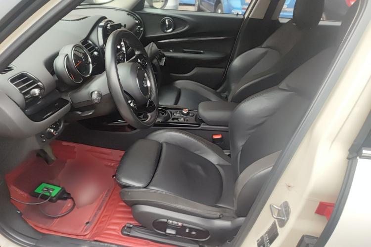 MINI Clubman 2018款 1.5T COOPER 艺术家中控内饰20
