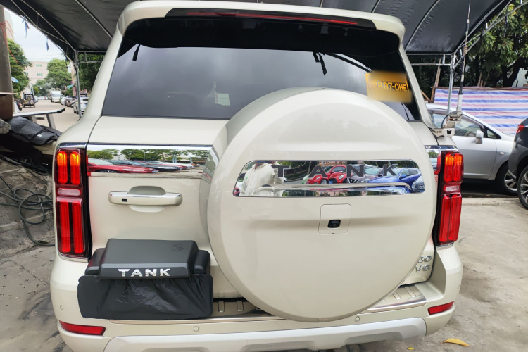 坦克500 2022款 3.0T 运动版 造境型 5座车身外观6004