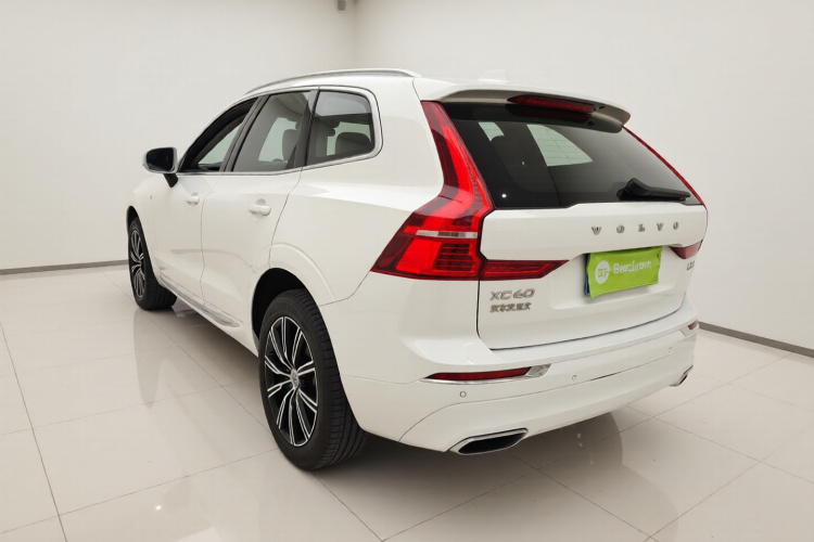 沃尔沃XC60 2020款 T5 四驱智雅豪华版车身外观5