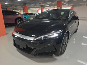 比亚迪 汉L 2025款 DM-i 200KM激光雷达旗舰型