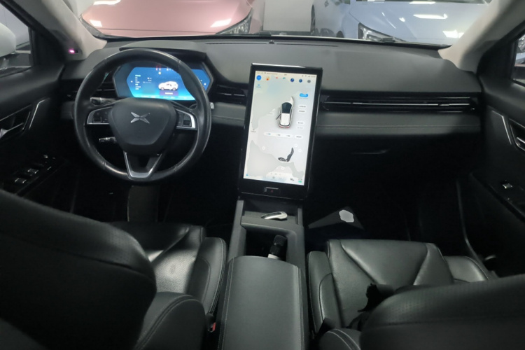 小鹏G3 2019款 尊享版中控内饰12