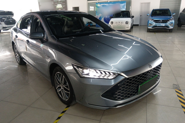 比亚迪 秦PLUS 2021款 DM-i 55KM 旗舰型车身外观6002