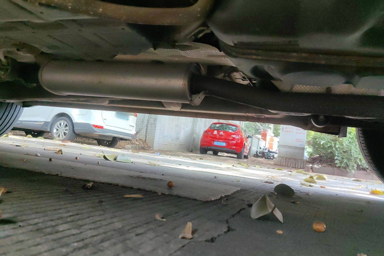 吉利汽车 远景X6 2016款 1.3T CVT豪华型局部细节9003