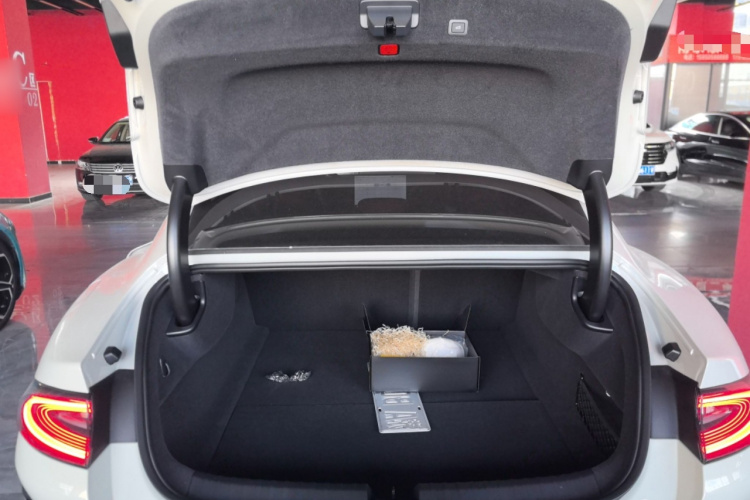 小米汽车 小米SU7 2024款 后驱长续航智驾版局部细节23