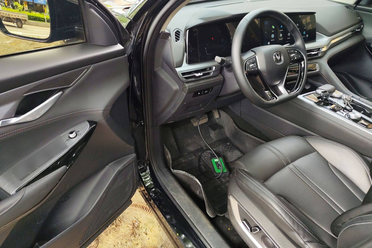 长安CS75 PLUS 2022款 1.5T 自动尊贵型中控内饰20