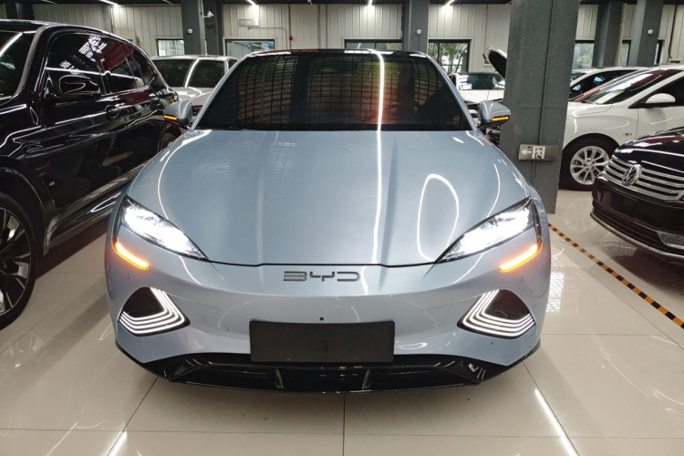 比亚迪 海豹 2022款 650km 四驱性能版车身外观6001