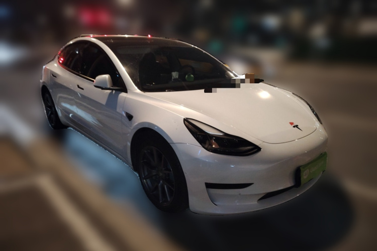 特斯拉 Model 3 2022款 后轮驱动版车身外观3