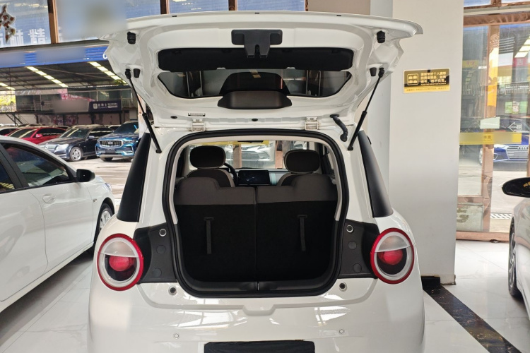 长安启源 长安Lumin 2023款 205km 香沁款机舱底盘23