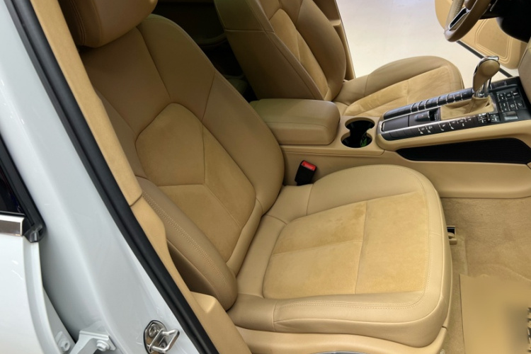 保时捷 2014款 Macan 2.0T中控内饰7009