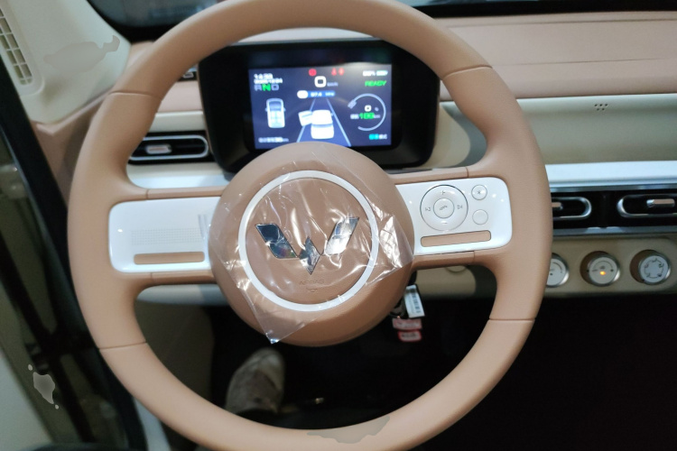 五菱汽车 宏光MINIEV 2024款 第三代 215km 青春版中控内饰13