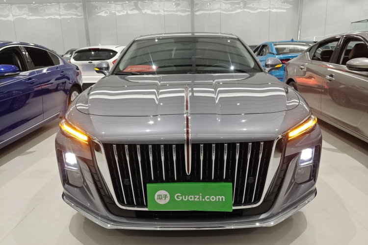 红旗H5 2023款 1.5T DCT智联旗韵版车身外观2