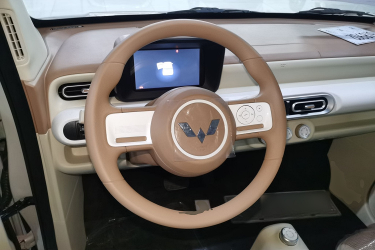 五菱汽车 宏光MINIEV 2024款 第三代 215km 青春版中控内饰13