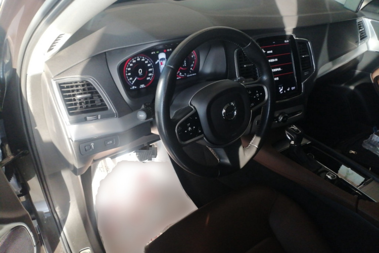 沃尔沃XC90 2019款 T5 智逸版 5座 国VI中控内饰13