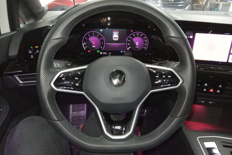 大众 高尔夫 2023款 改款 280TSI DSG R-Line Lite中控内饰13