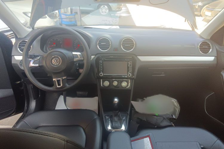 大众 捷达 2015款 1.6L 自动舒适型中控内饰7002