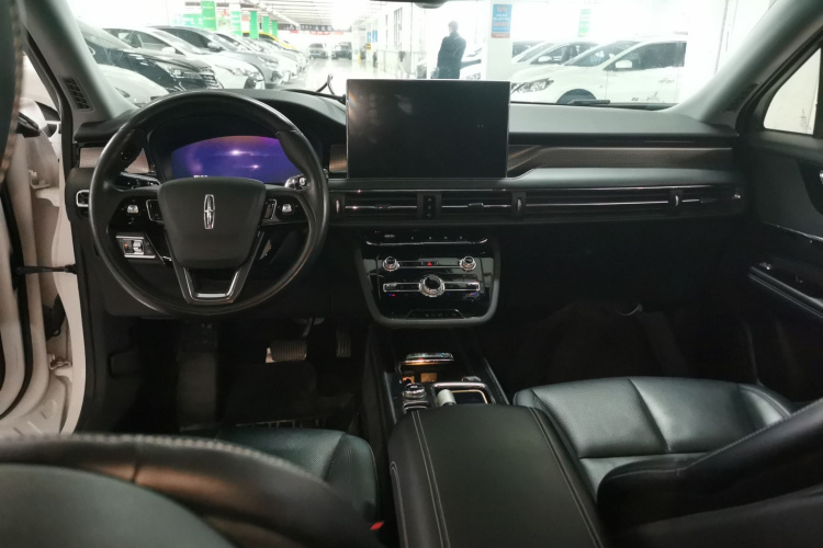 林肯 冒险家新能源 2021款 PHEV 四驱e享版中控内饰12