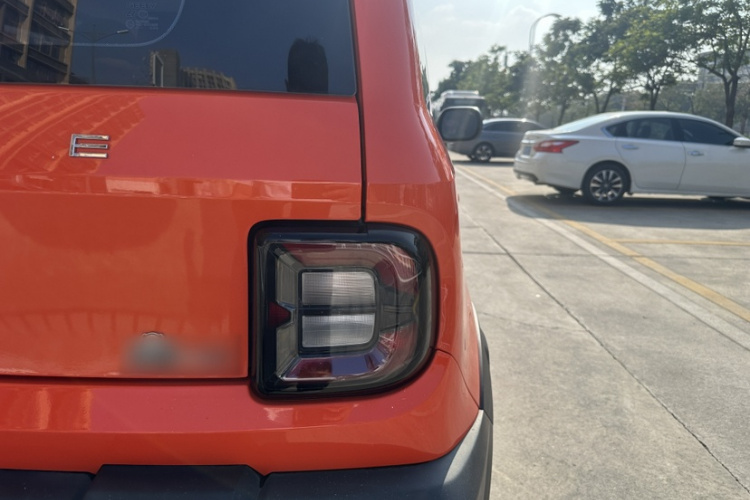 吉利银河 2024款 200km 熊猫骑士局部细节9001