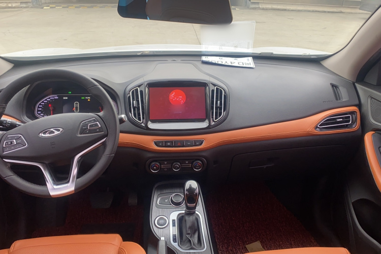 奇瑞 瑞虎7 2016款 2.0L CVT耀臻版中控内饰7003