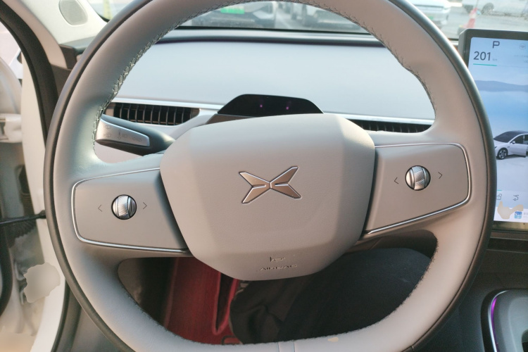 小鹏MONA M03 2024款 620 超长续航中控内饰13