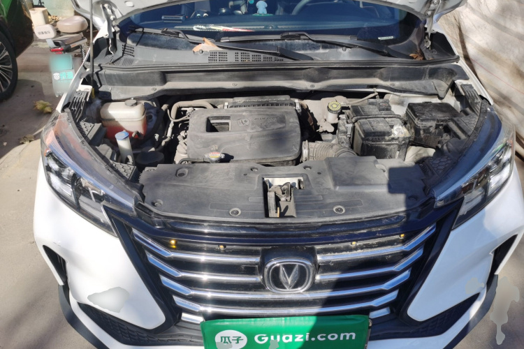 长安CS15 2019款 1.5L 手动进取型 国VI机舱底盘24