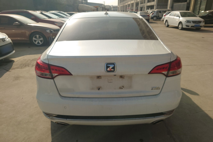 众泰Z700 2016款 1.8T DCT典雅型车身外观6