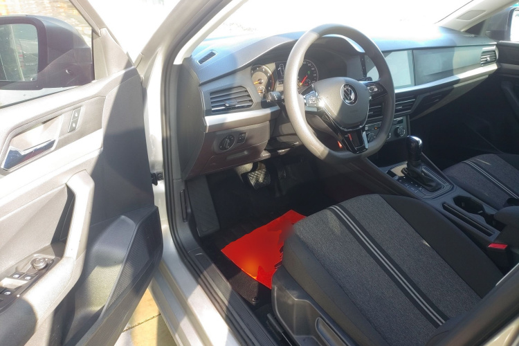 大众 朗逸 2021款 1.5L 自动风尚版中控内饰20