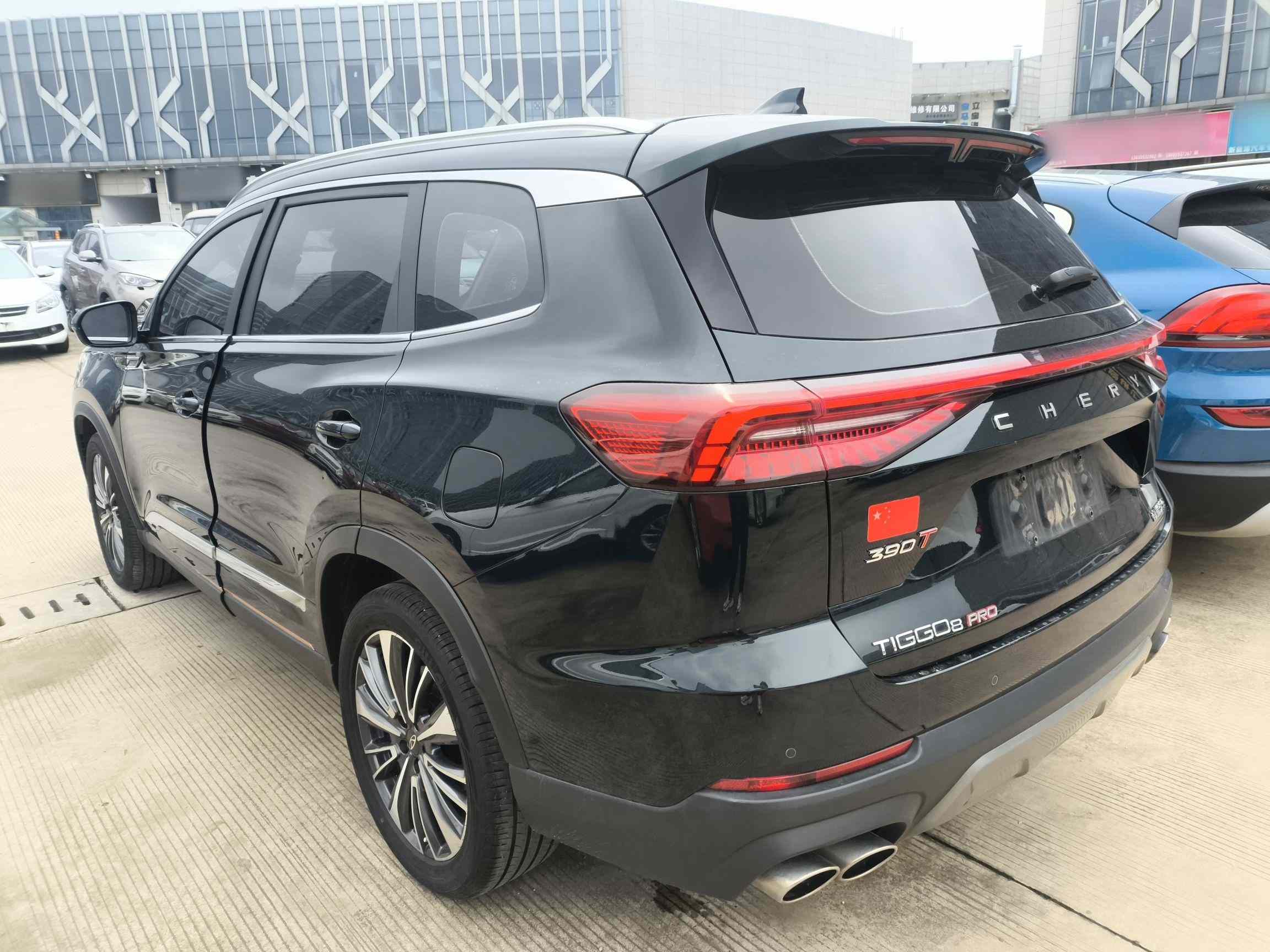 奇瑞 瑞虎8 PRO 2022款 390T 两驱浩瀚版 5座(3)